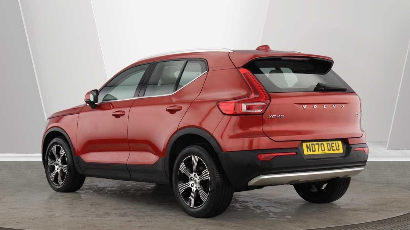 Volvo XC40 Image 2