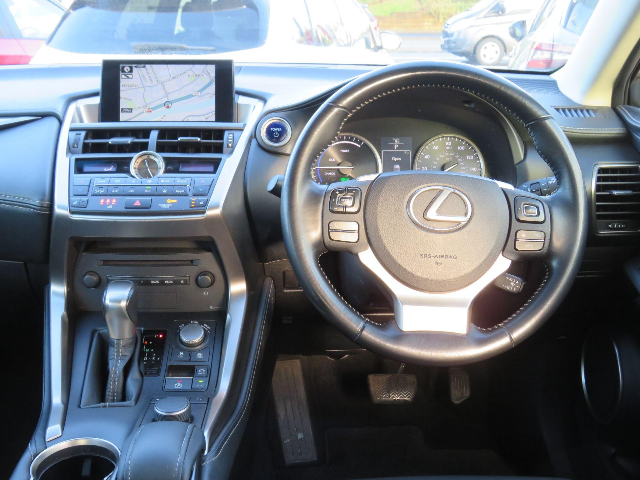 Lexus NX Image 14