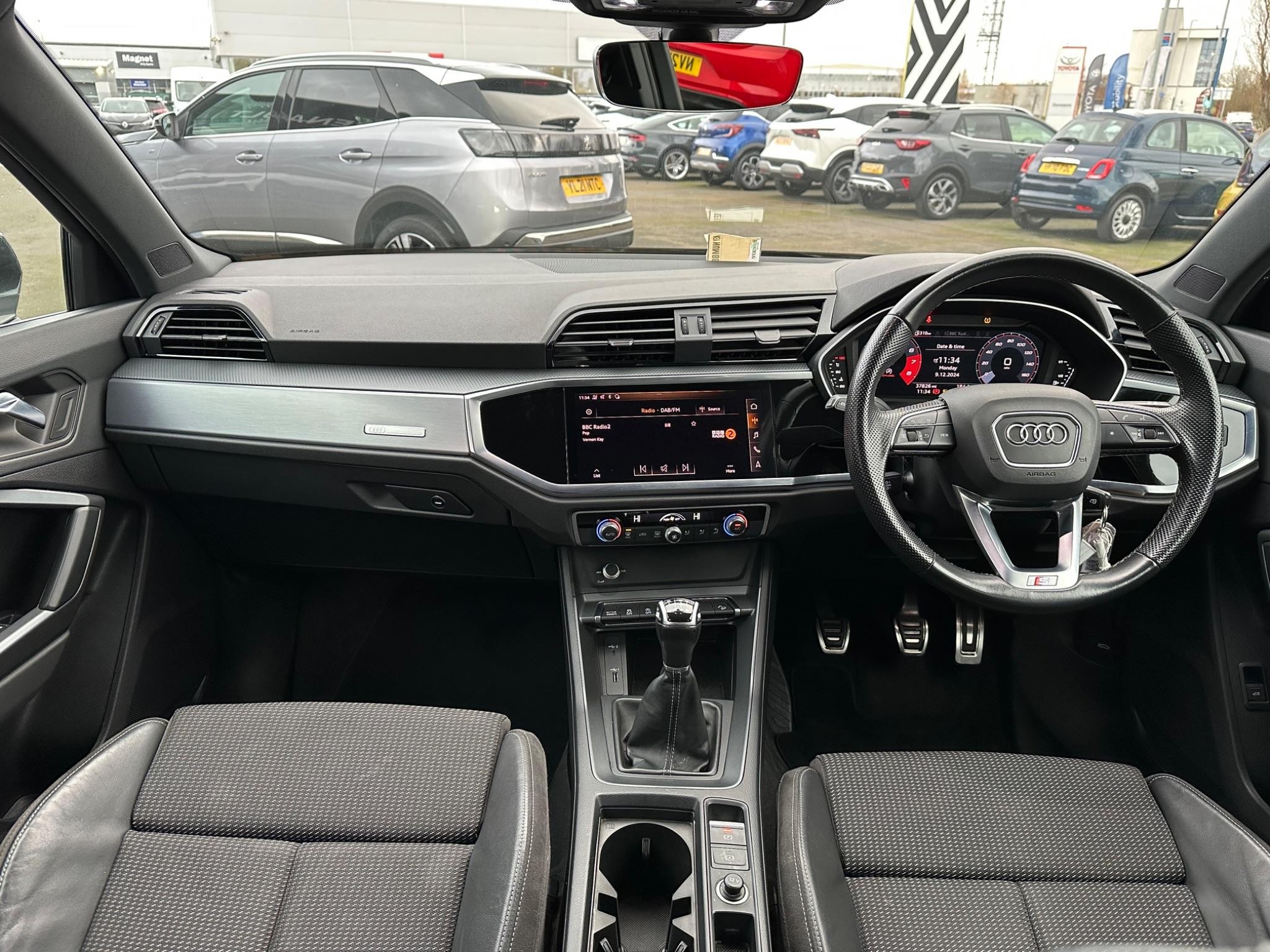 Audi Q3 Image 14