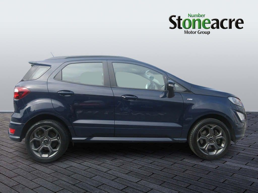 Ford EcoSport Image 2