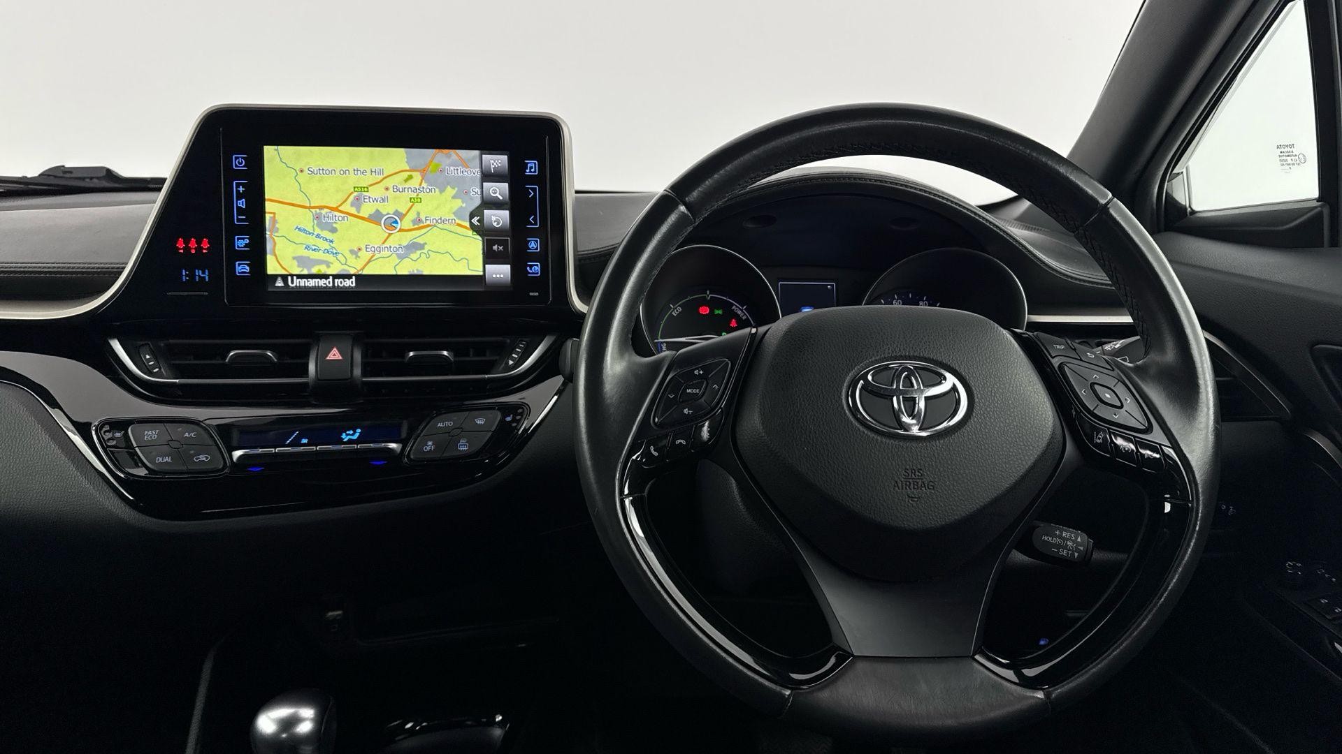 Toyota C-HR Image 14