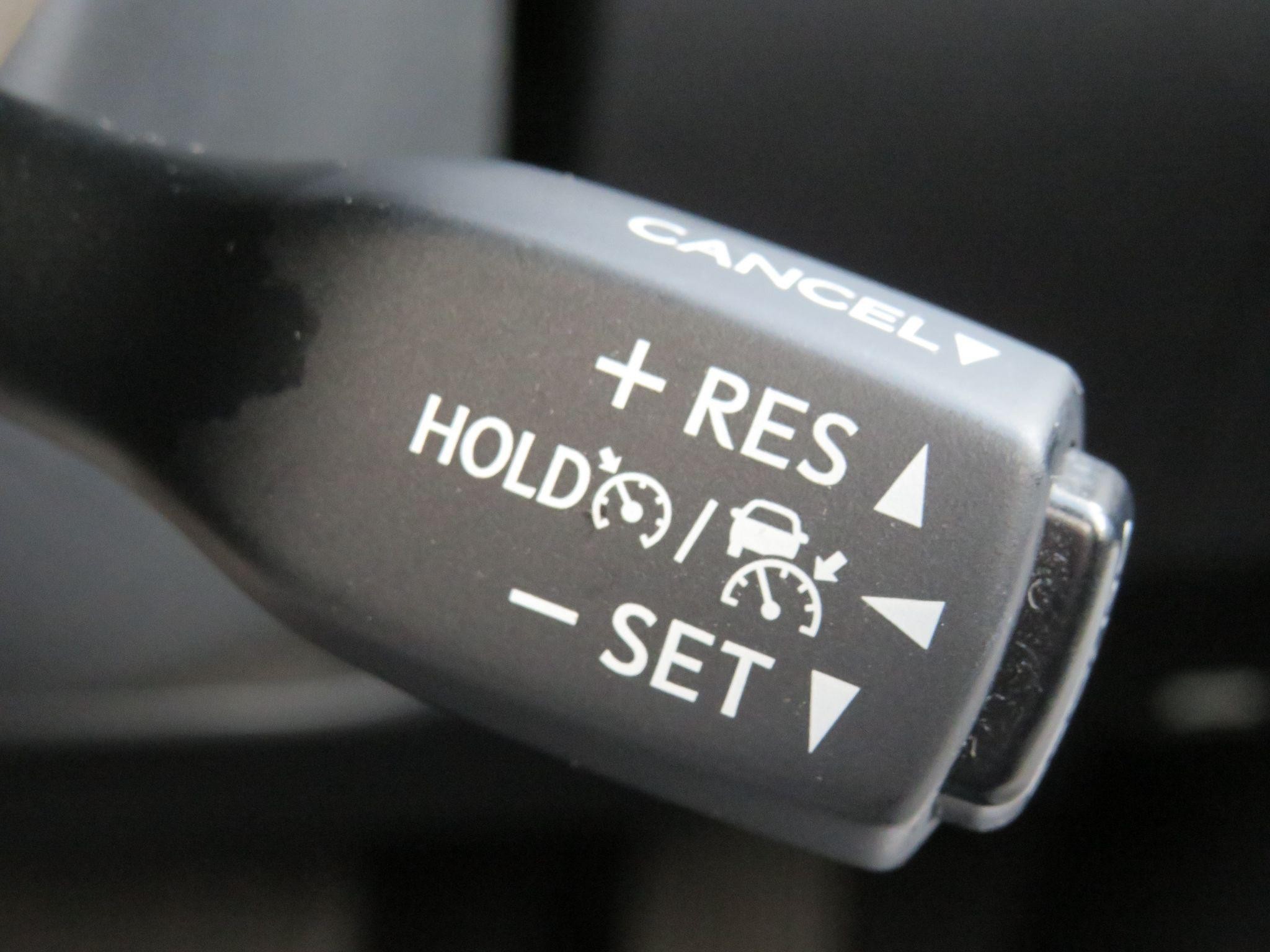 Lexus RX Self-Charging Hybrid Image 28