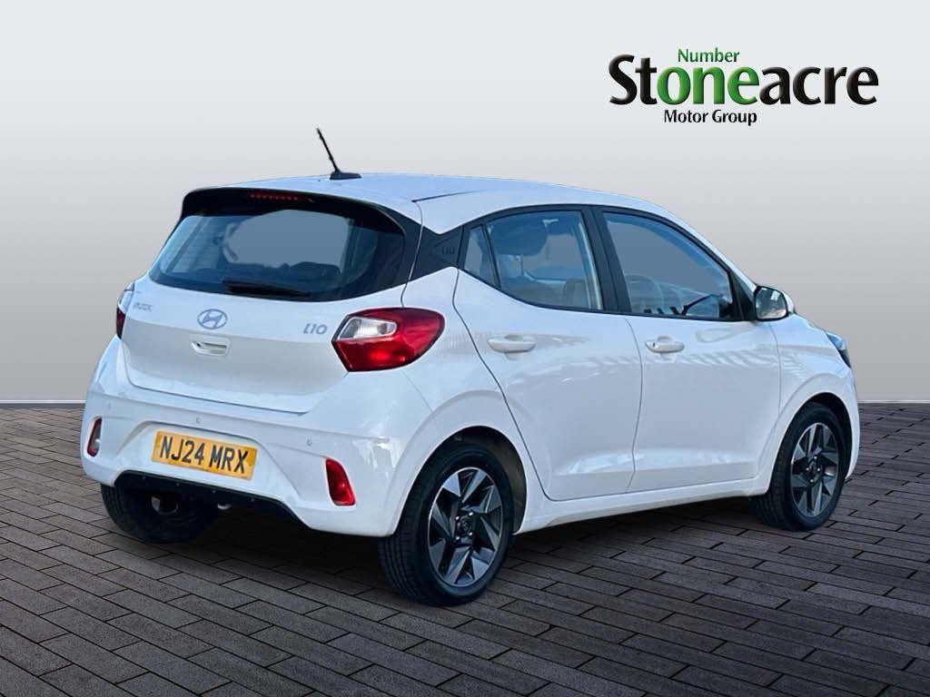 Hyundai i10 Image 3