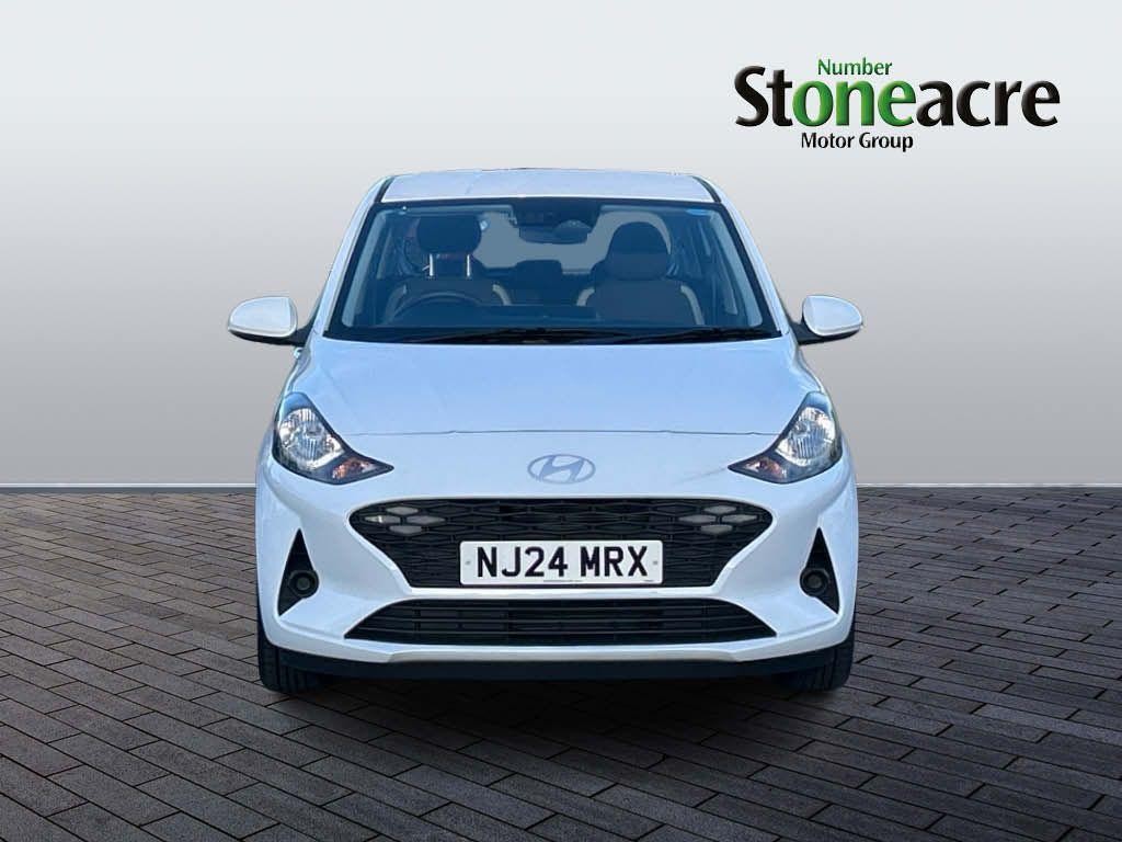 Hyundai i10 Image 8