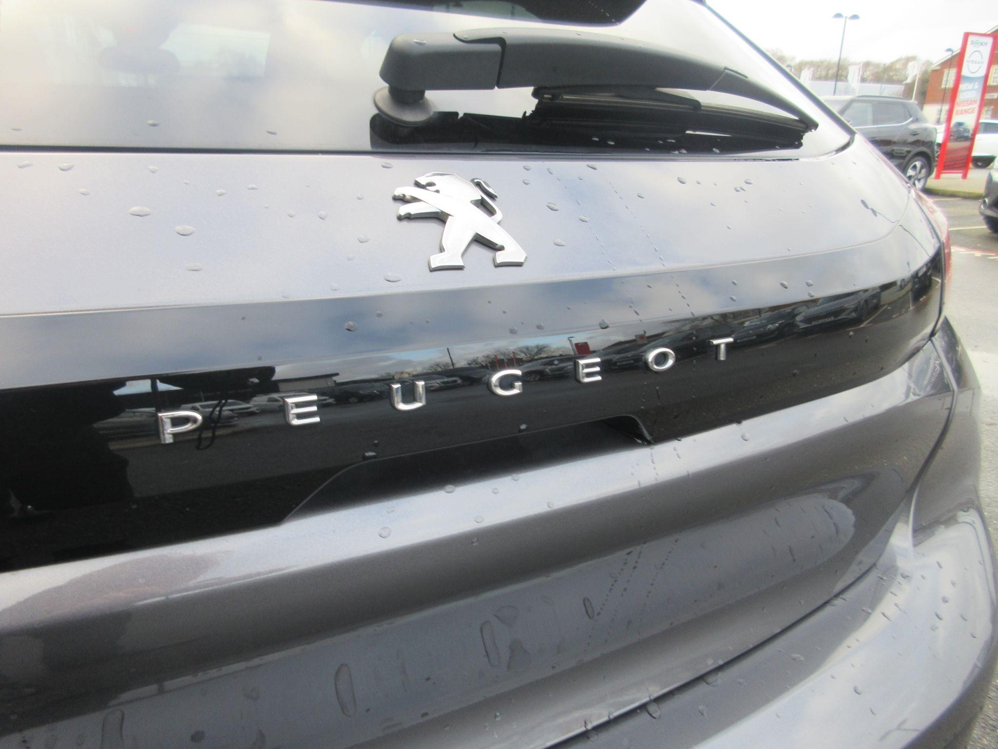 Peugeot 208 Image 20