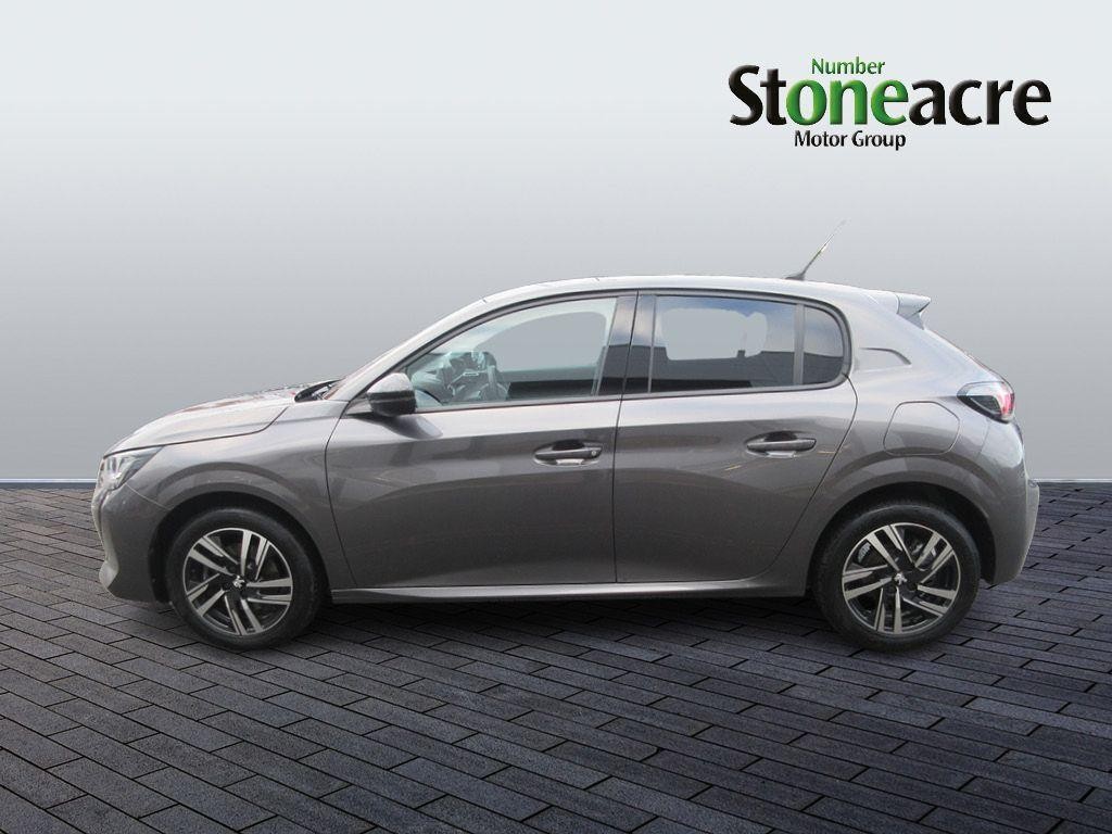 Peugeot 208 Image 6