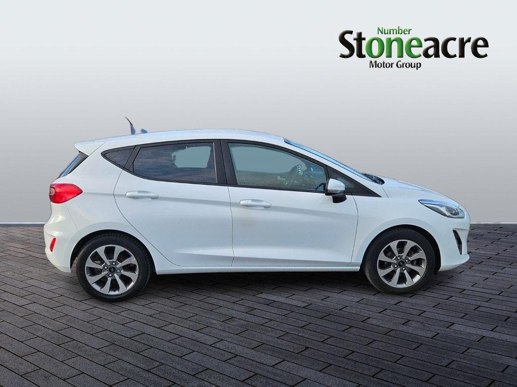 Ford Fiesta Image 2