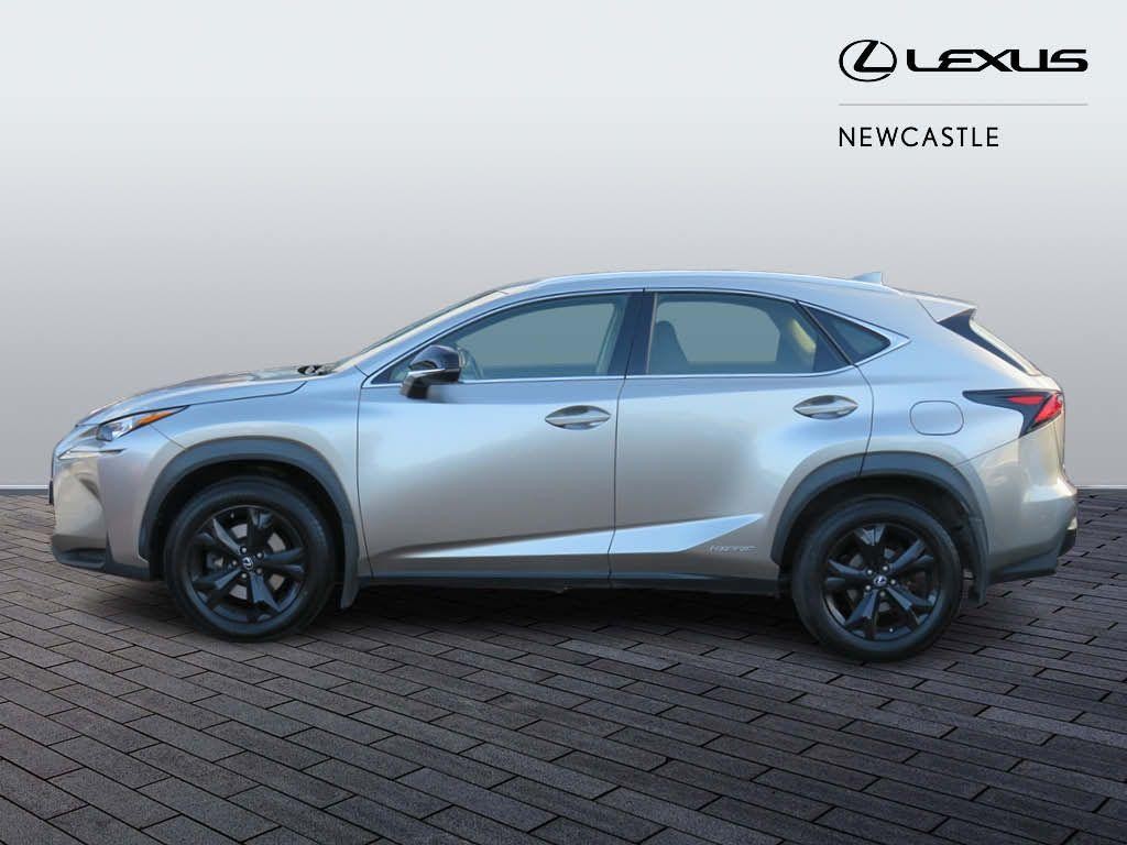 Lexus NX Image 8