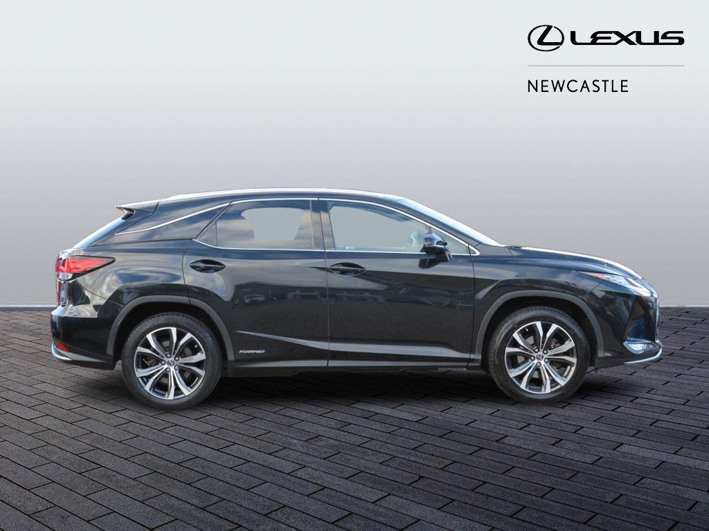 Lexus RX Self-Charging Hybrid Image 4