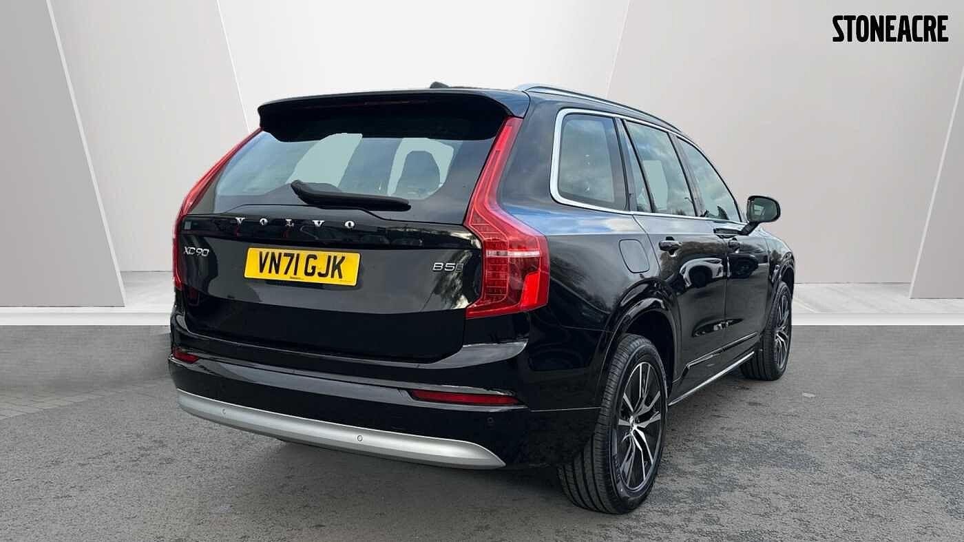 Volvo XC90 Image 8