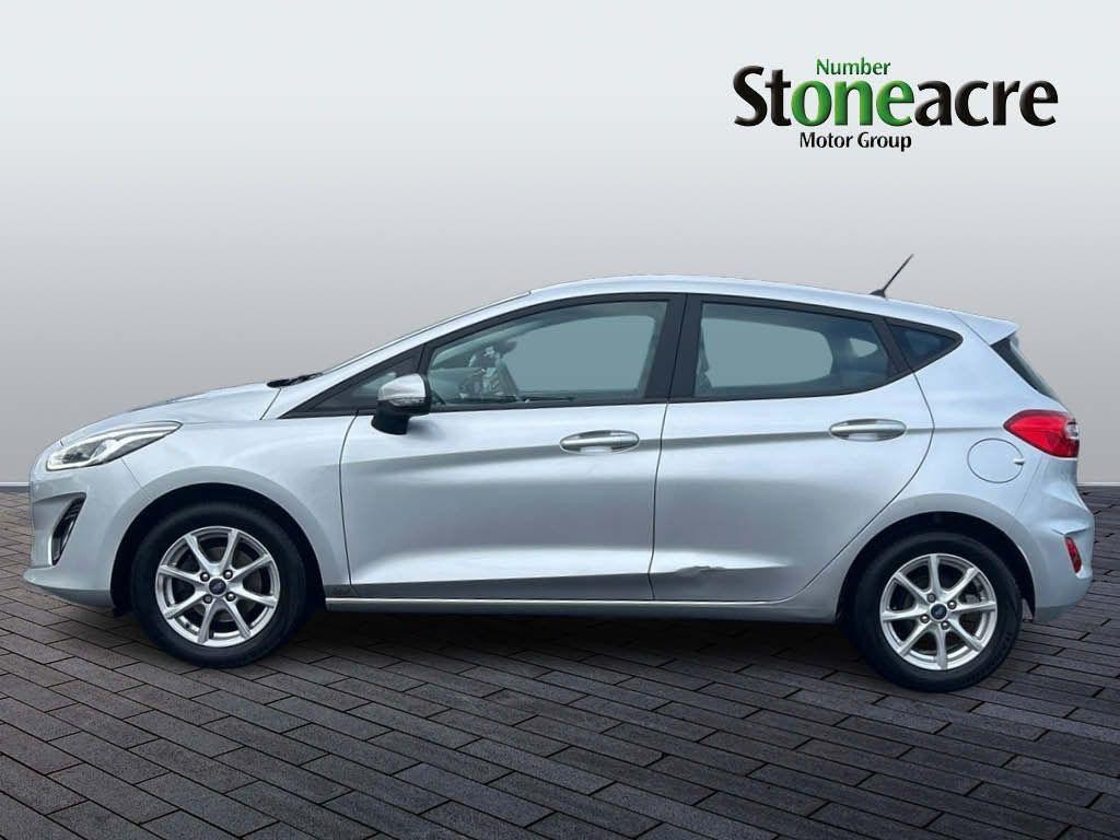 Ford Fiesta Image 6