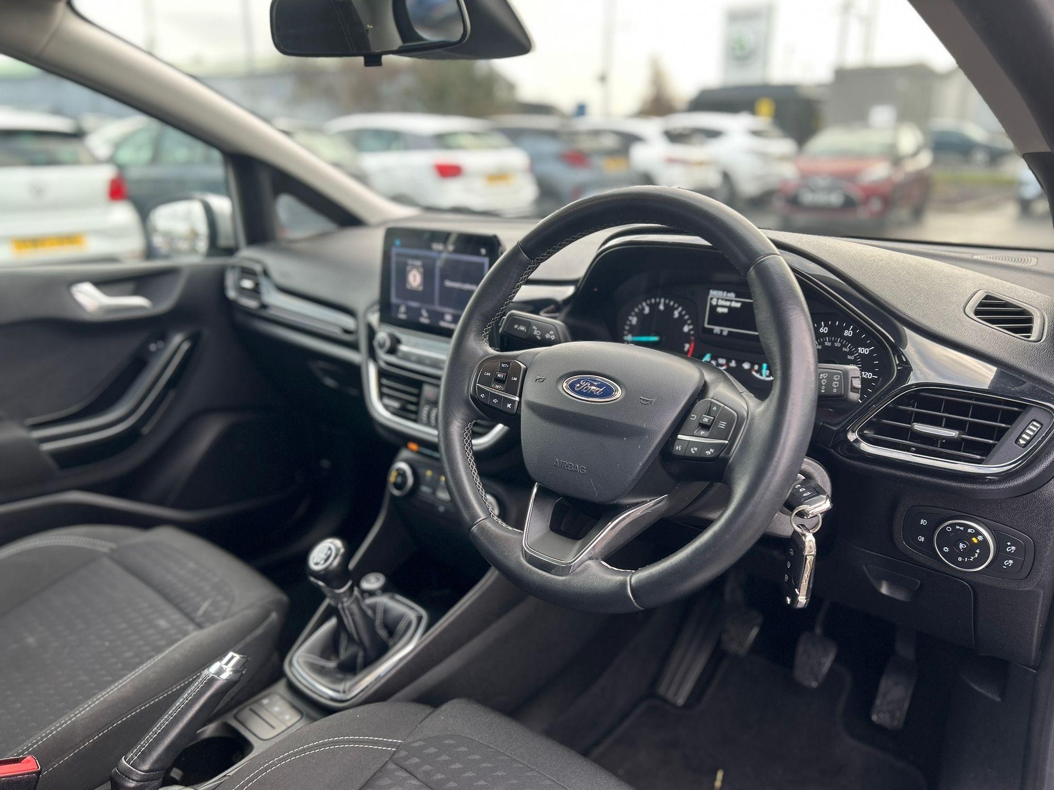 Ford Fiesta Image 15