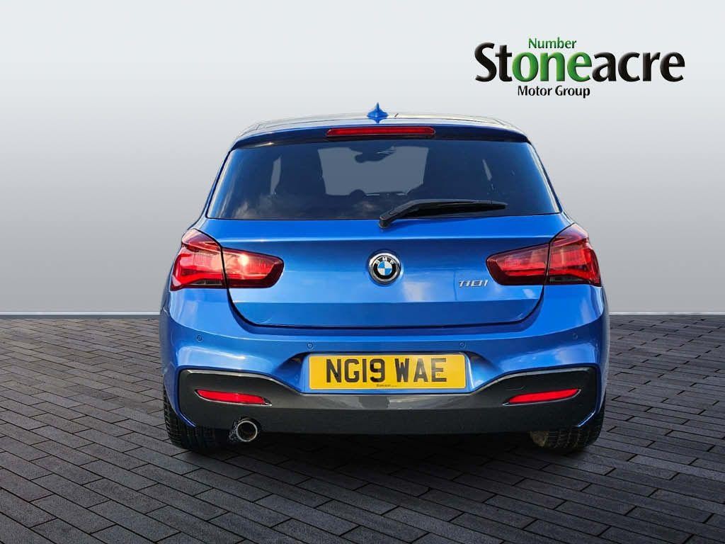 BMW 1 Series Image 4