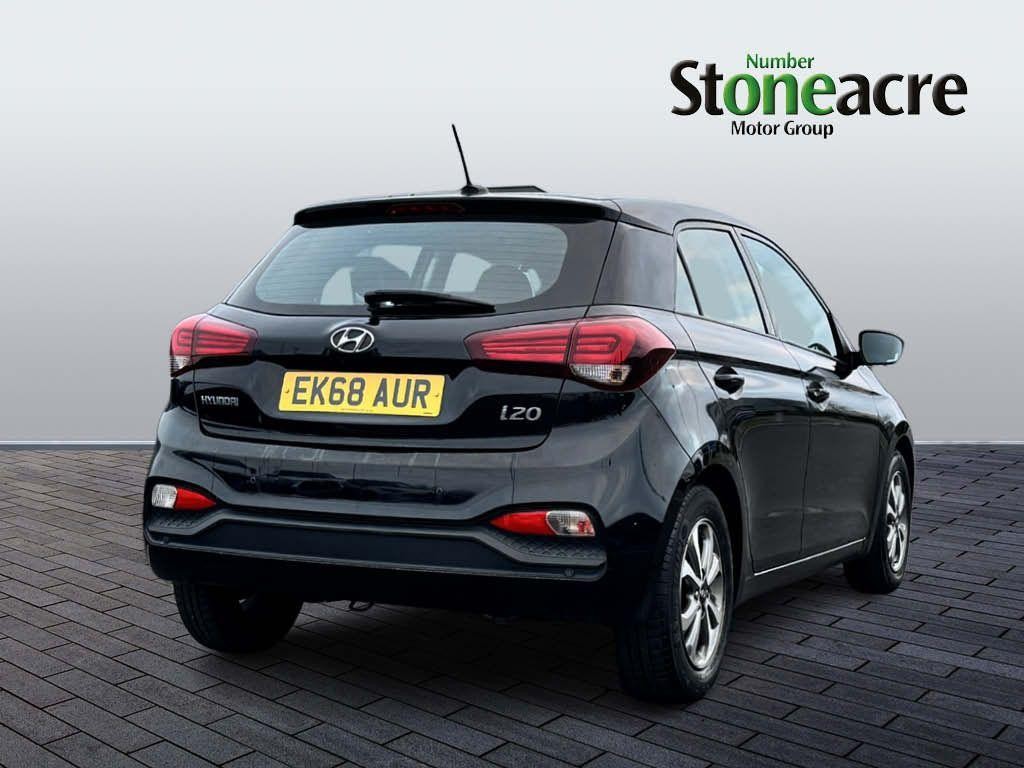 Hyundai i20 Image 3