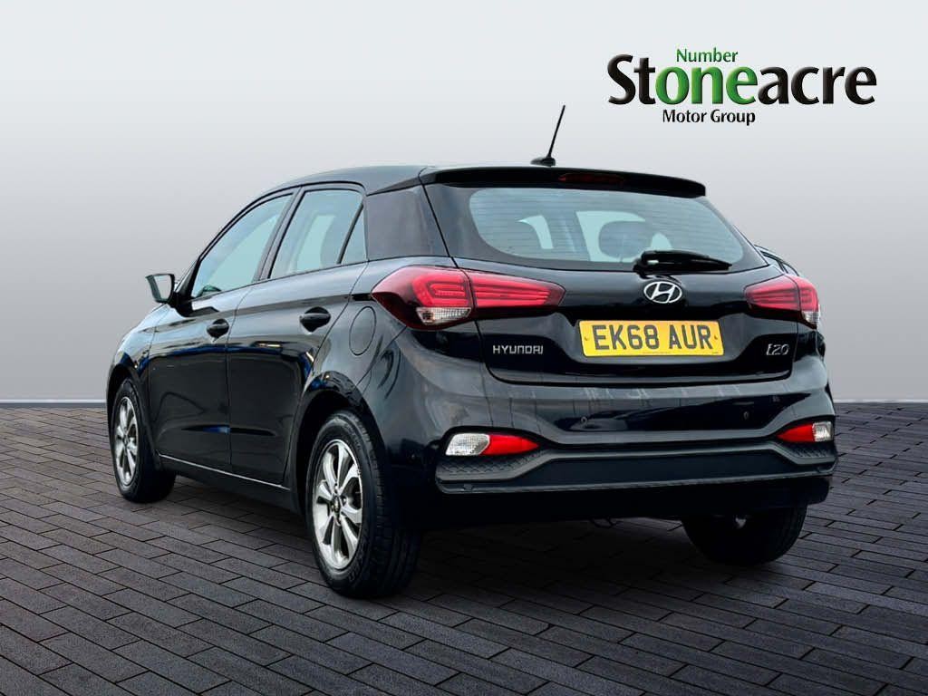 Hyundai i20 Image 5