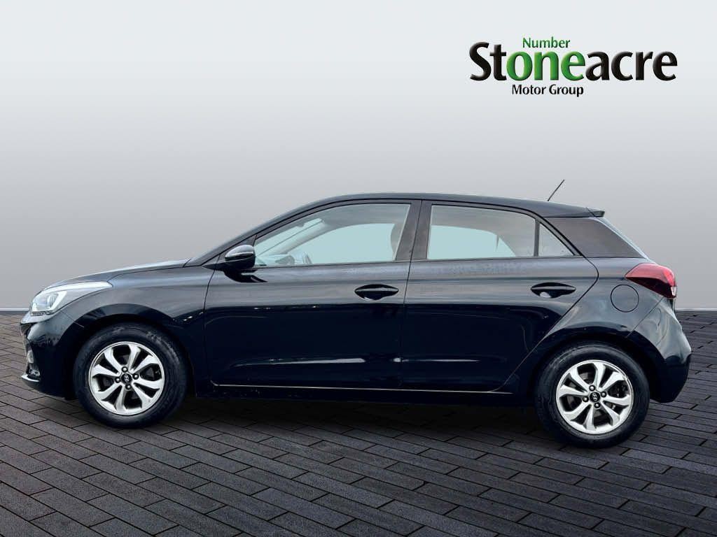 Hyundai i20 Image 6