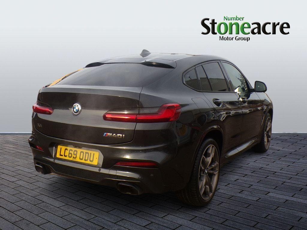 BMW X4 Image 8