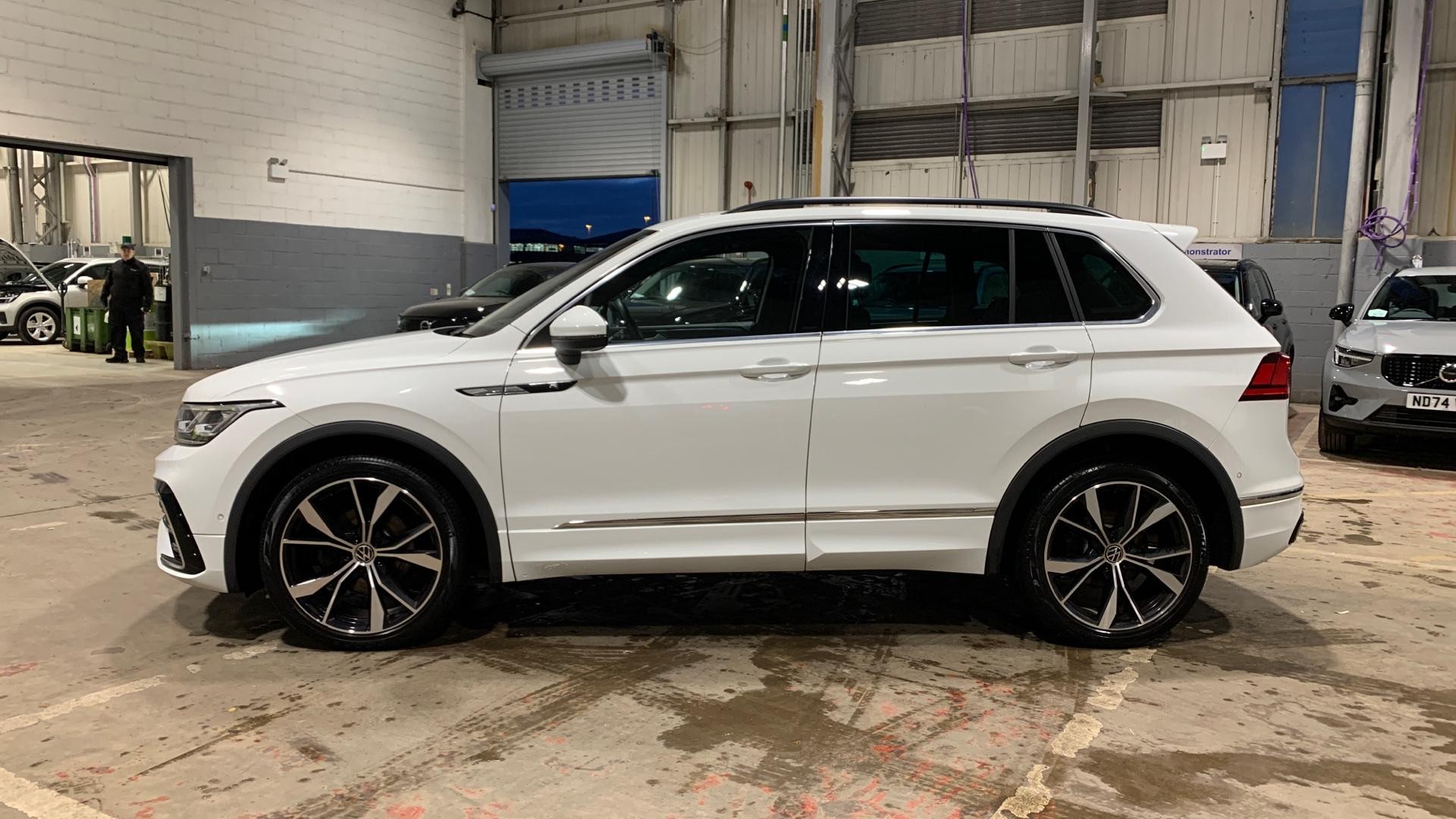 Volkswagen Tiguan Image 8