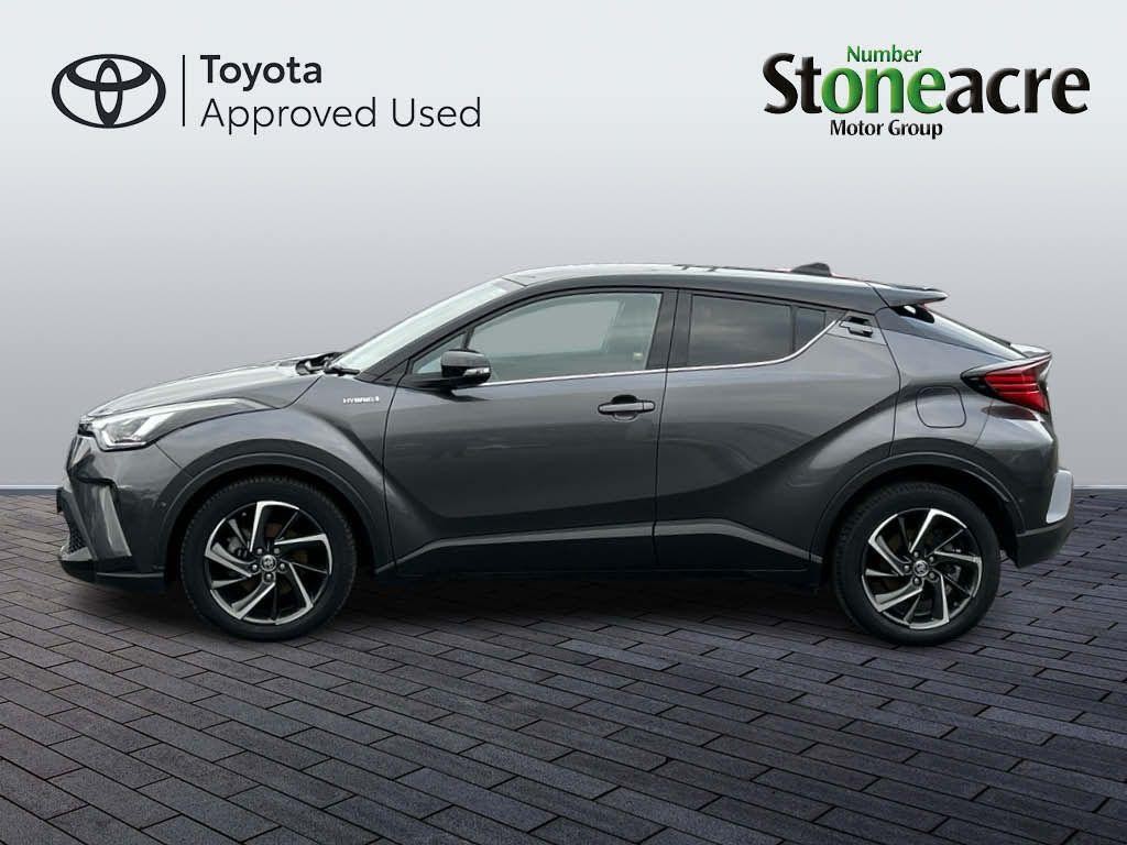 Toyota C-HR Image 8