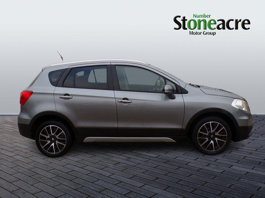 Suzuki SX4 S-Cross Image 2