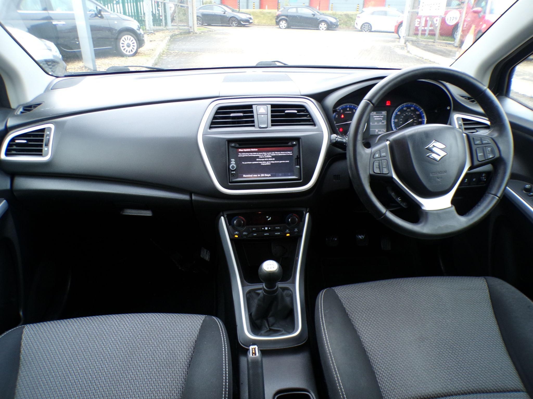 Suzuki SX4 S-Cross Image 13