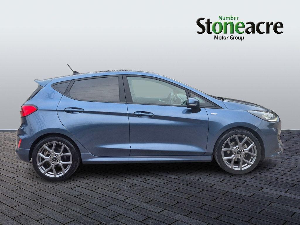 Ford Fiesta Image 2