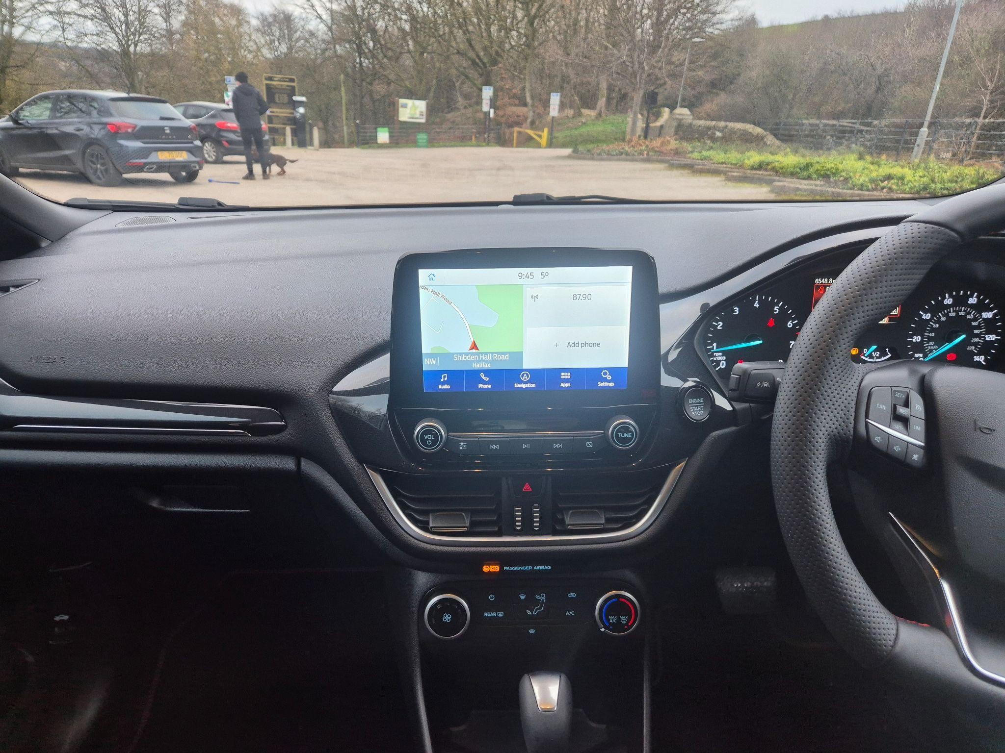 Ford Fiesta Image 17