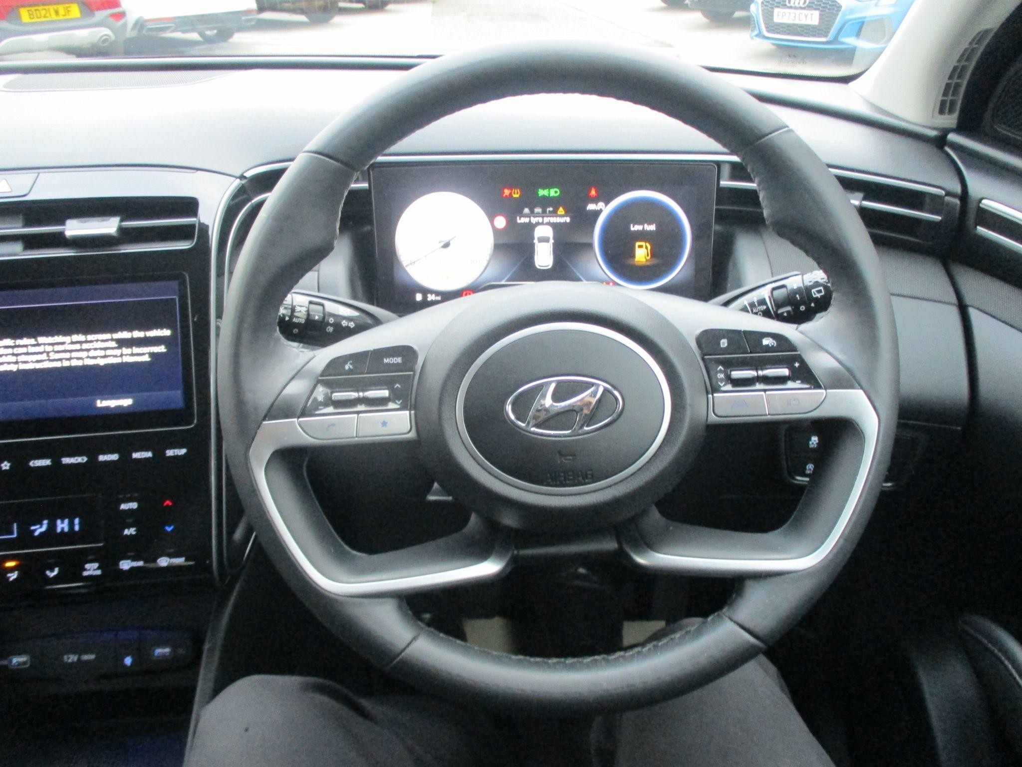 Hyundai TUCSON Image 11