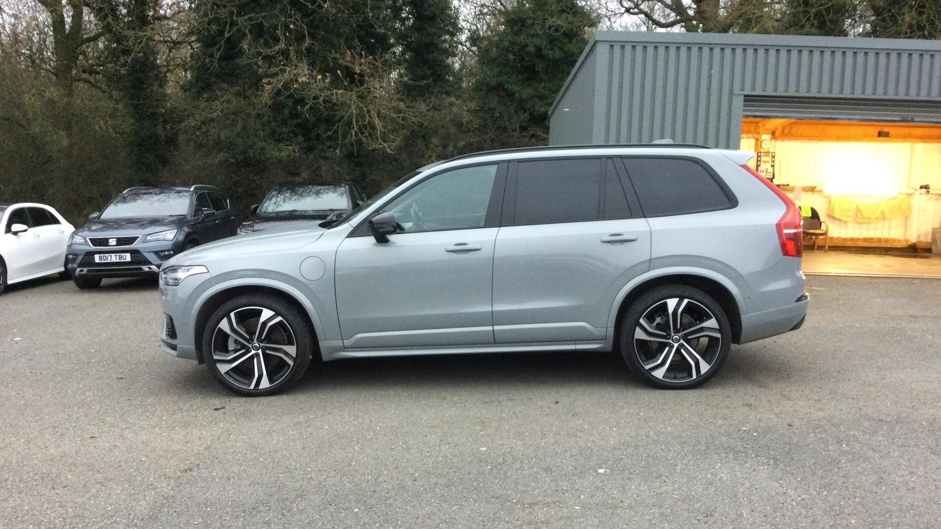 Volvo XC90 Image 8