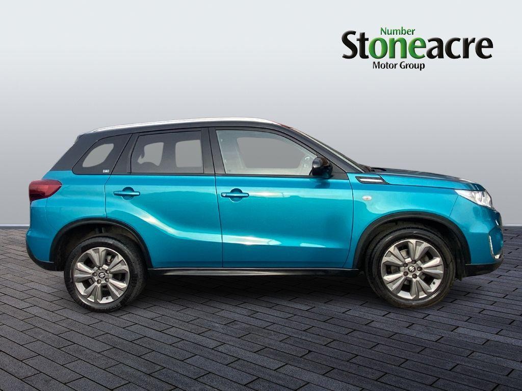 Suzuki Vitara Image 2