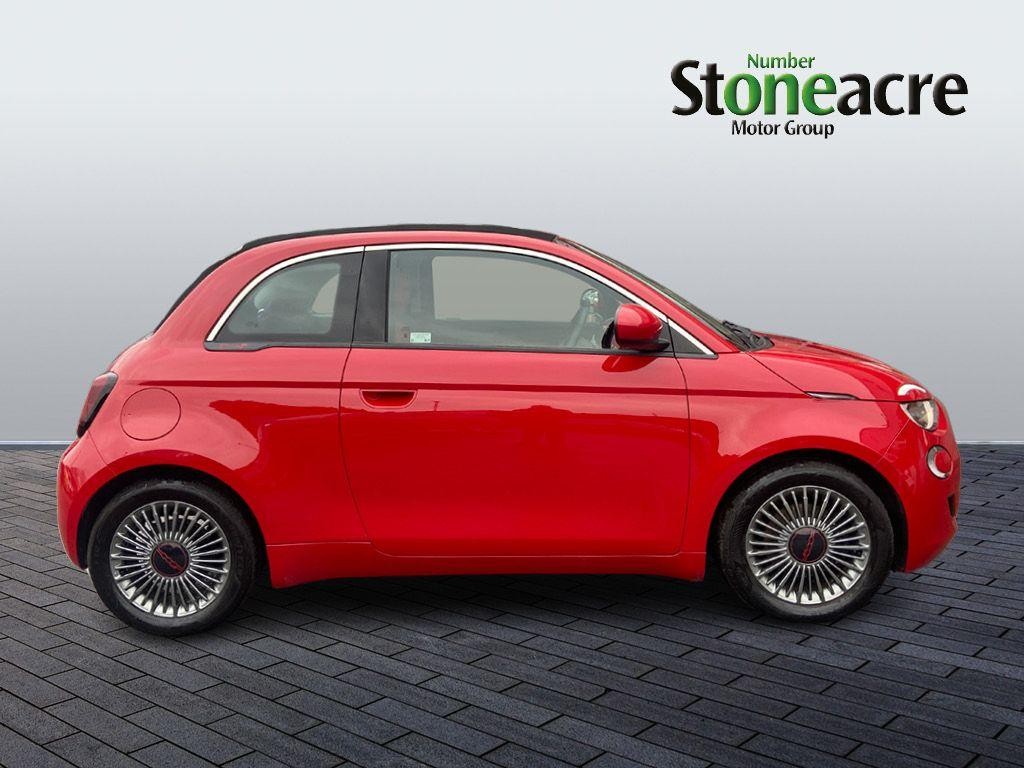 Fiat 500e C Image 2