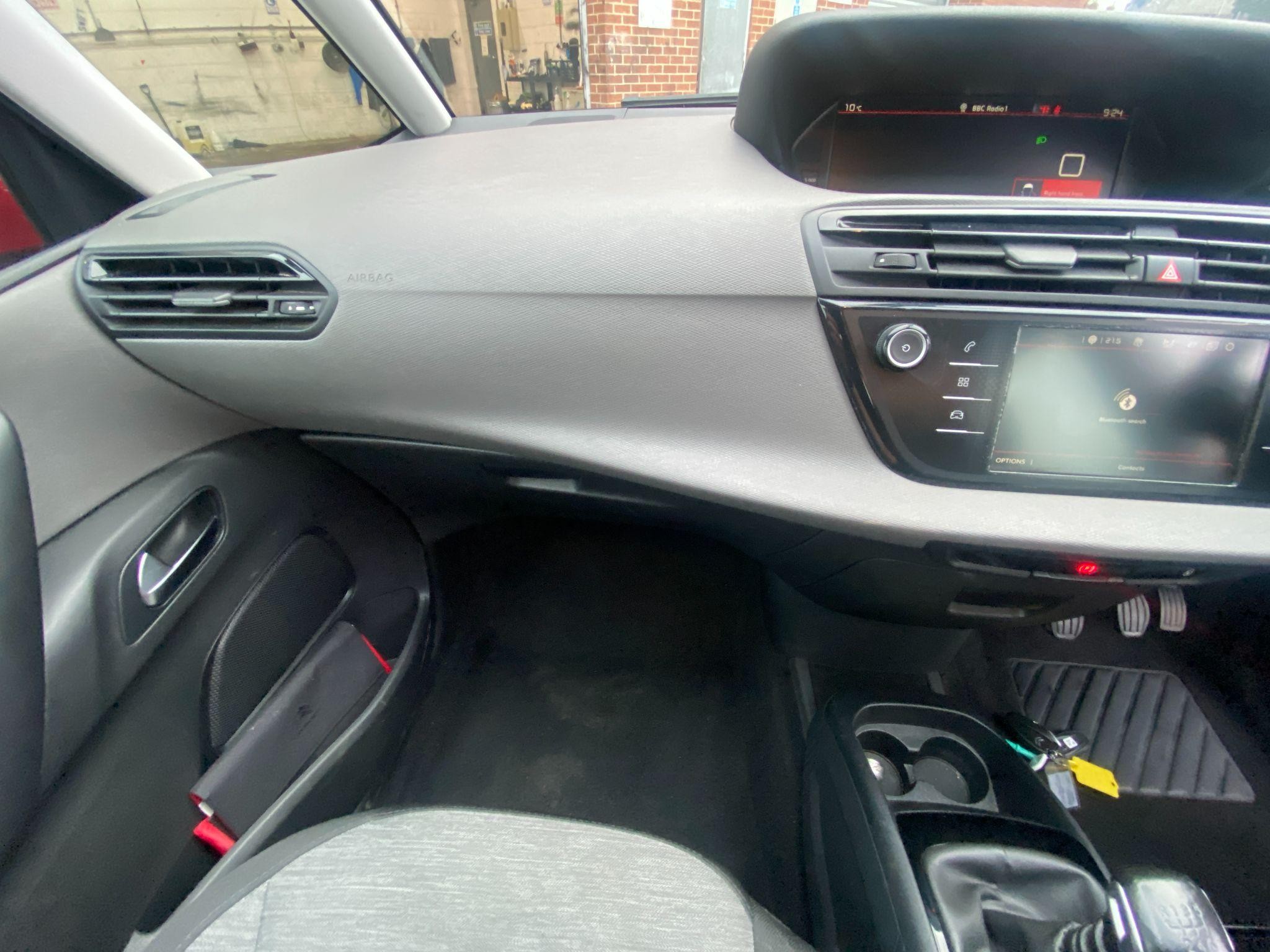 Citroen Grand C4 SpaceTourer Image 9