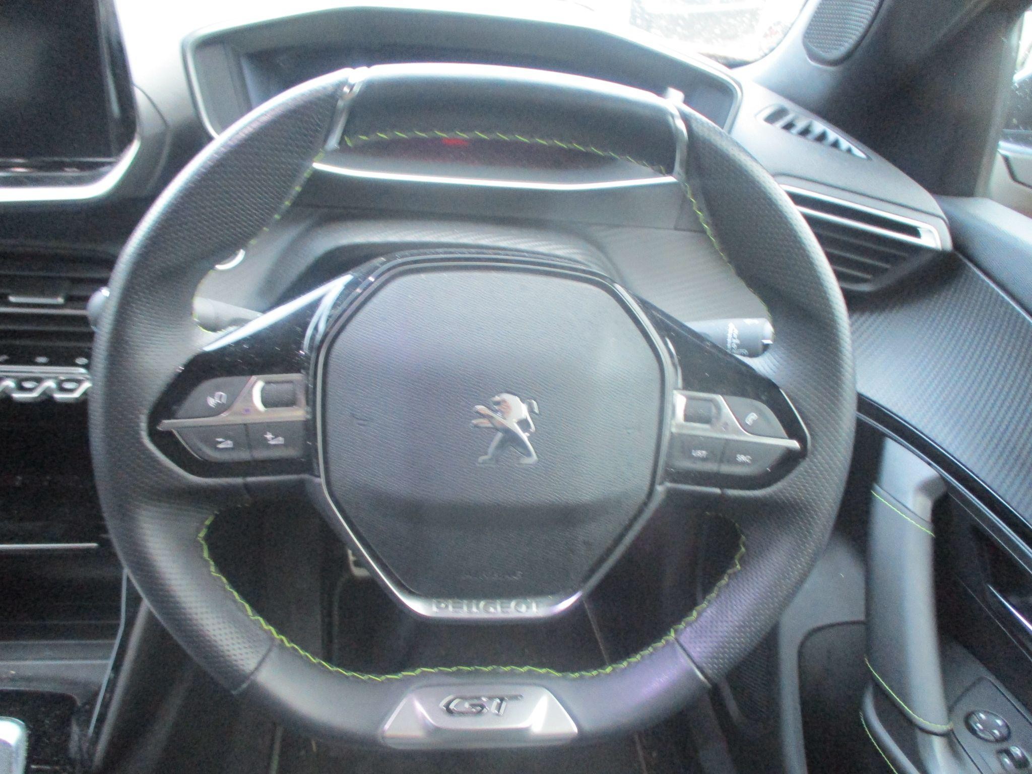 Peugeot 2008 Image 15