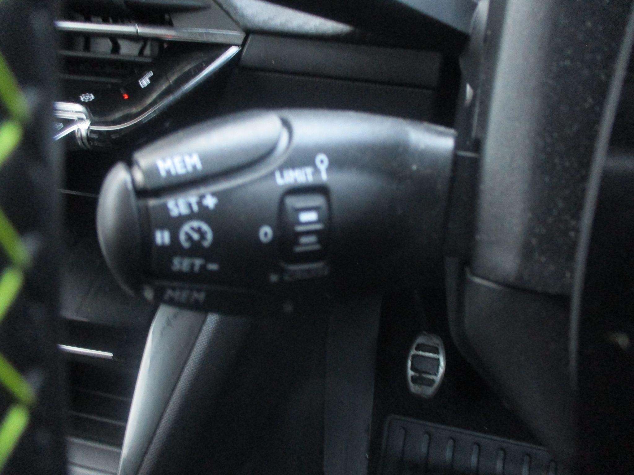 Peugeot 2008 Image 23