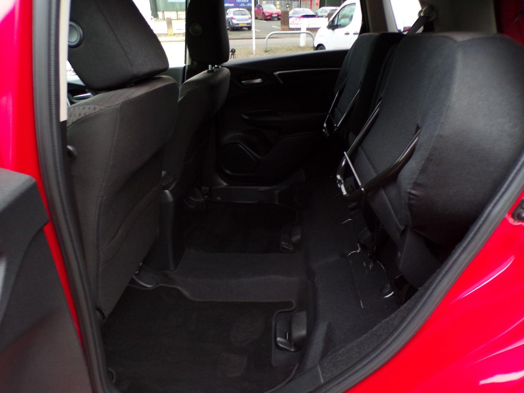 Honda Jazz Image 16