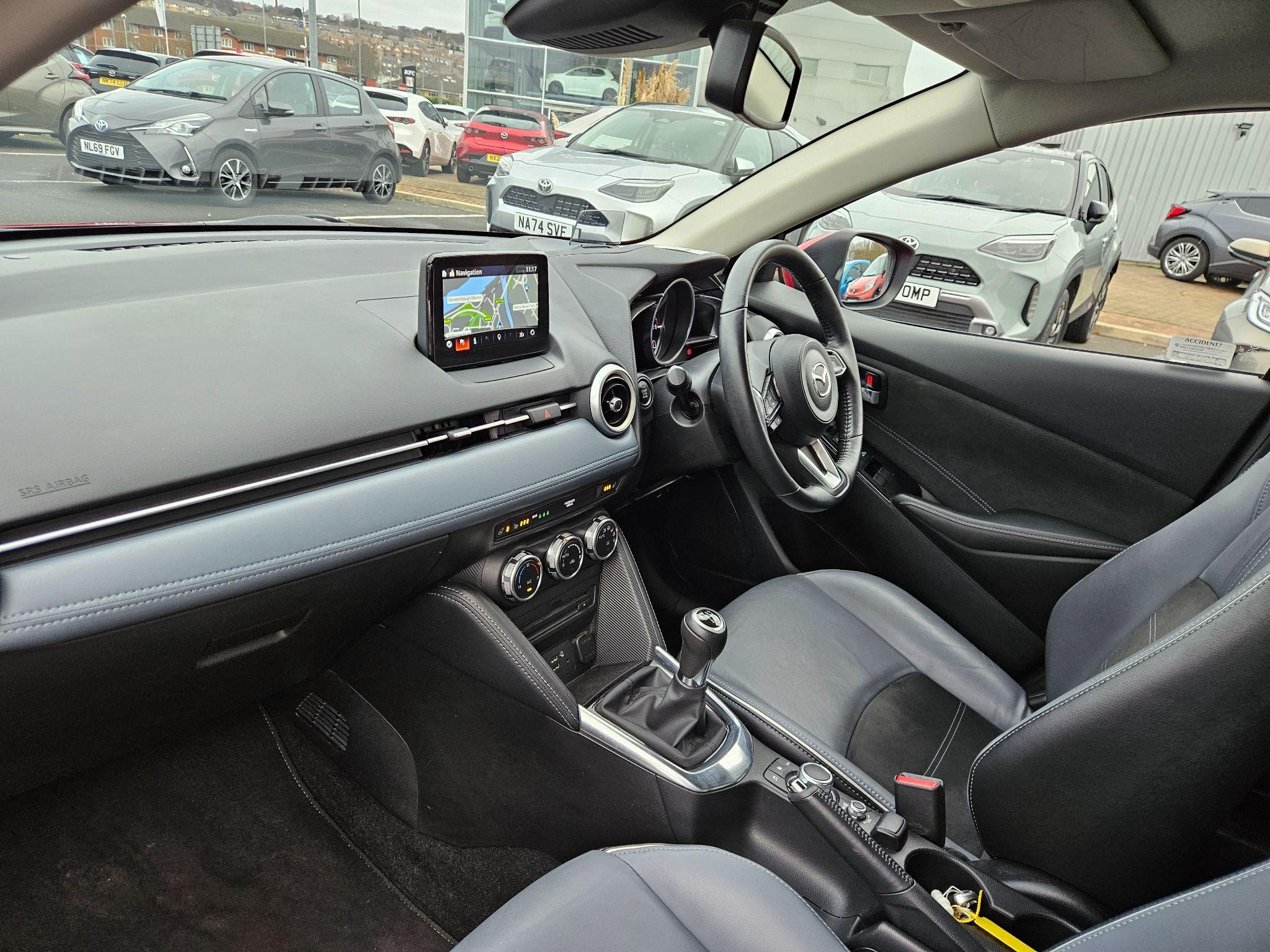 Mazda2 Image 13