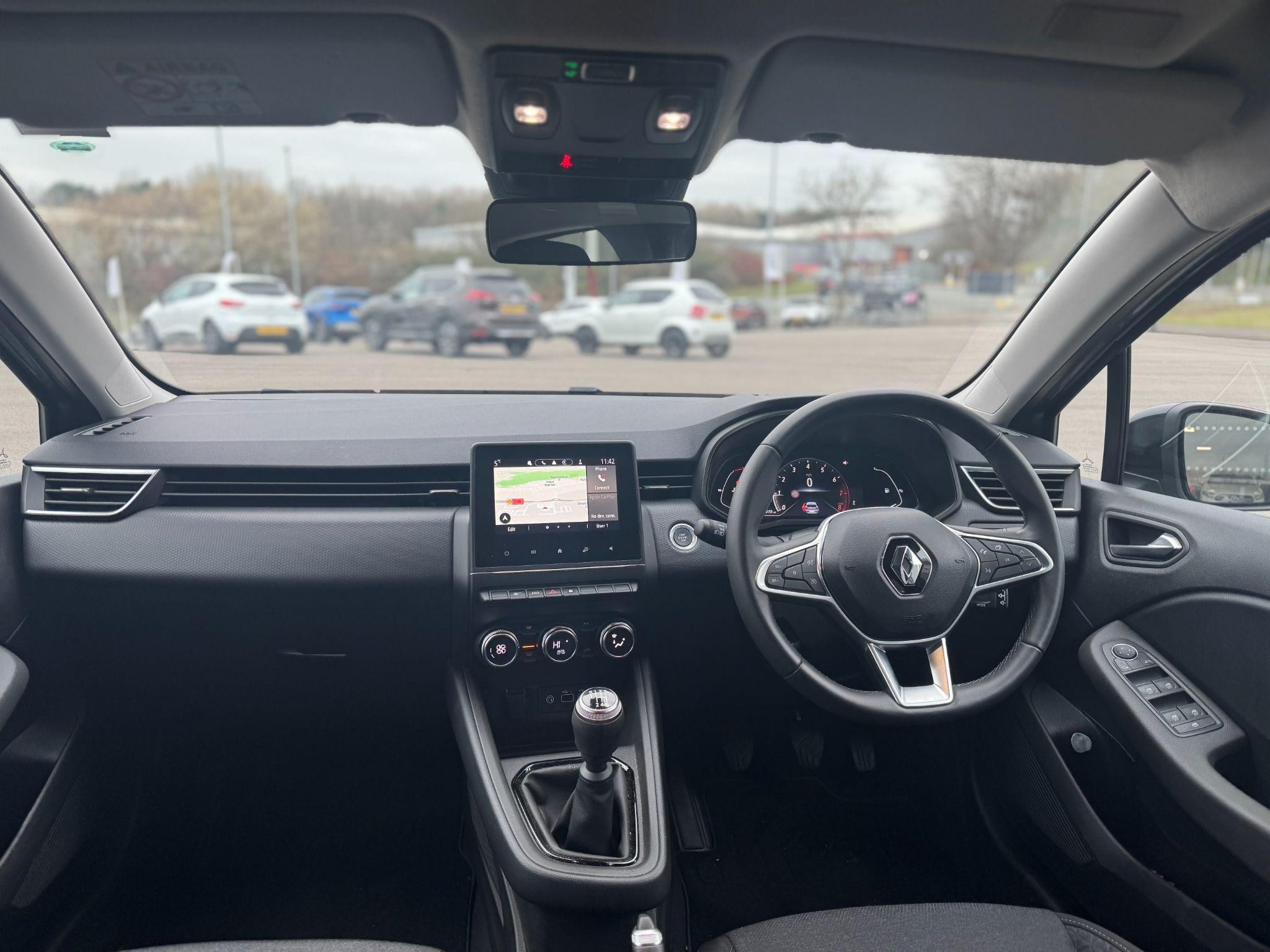 Renault Clio Image 17