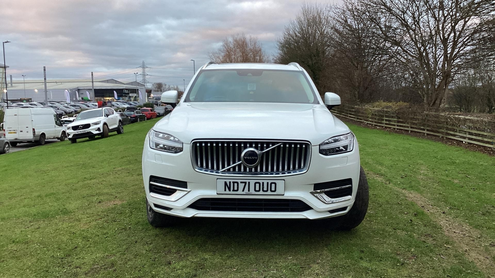 Volvo XC90 Image 12