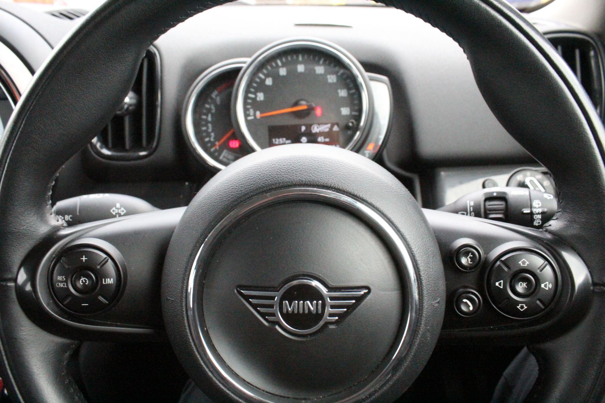 MINI Countryman Image 16