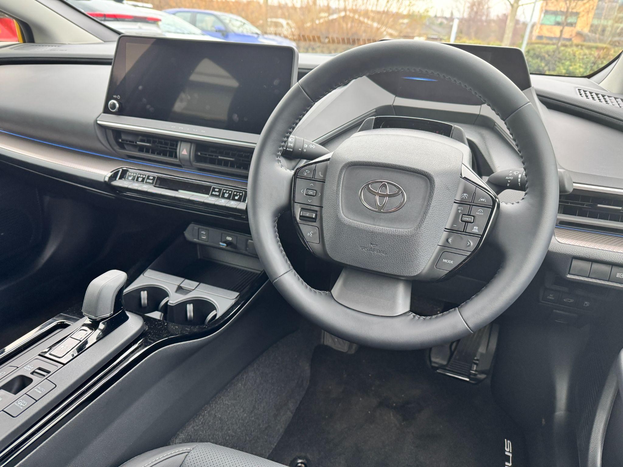 Toyota Prius Image 16