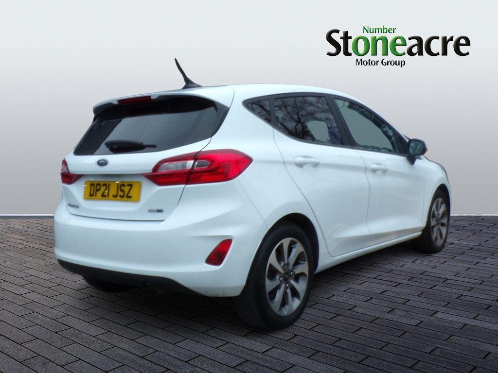 Ford Fiesta Image 3