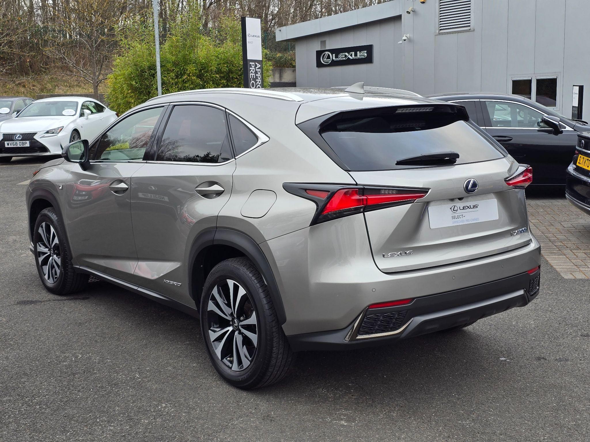 Lexus NX Image 7