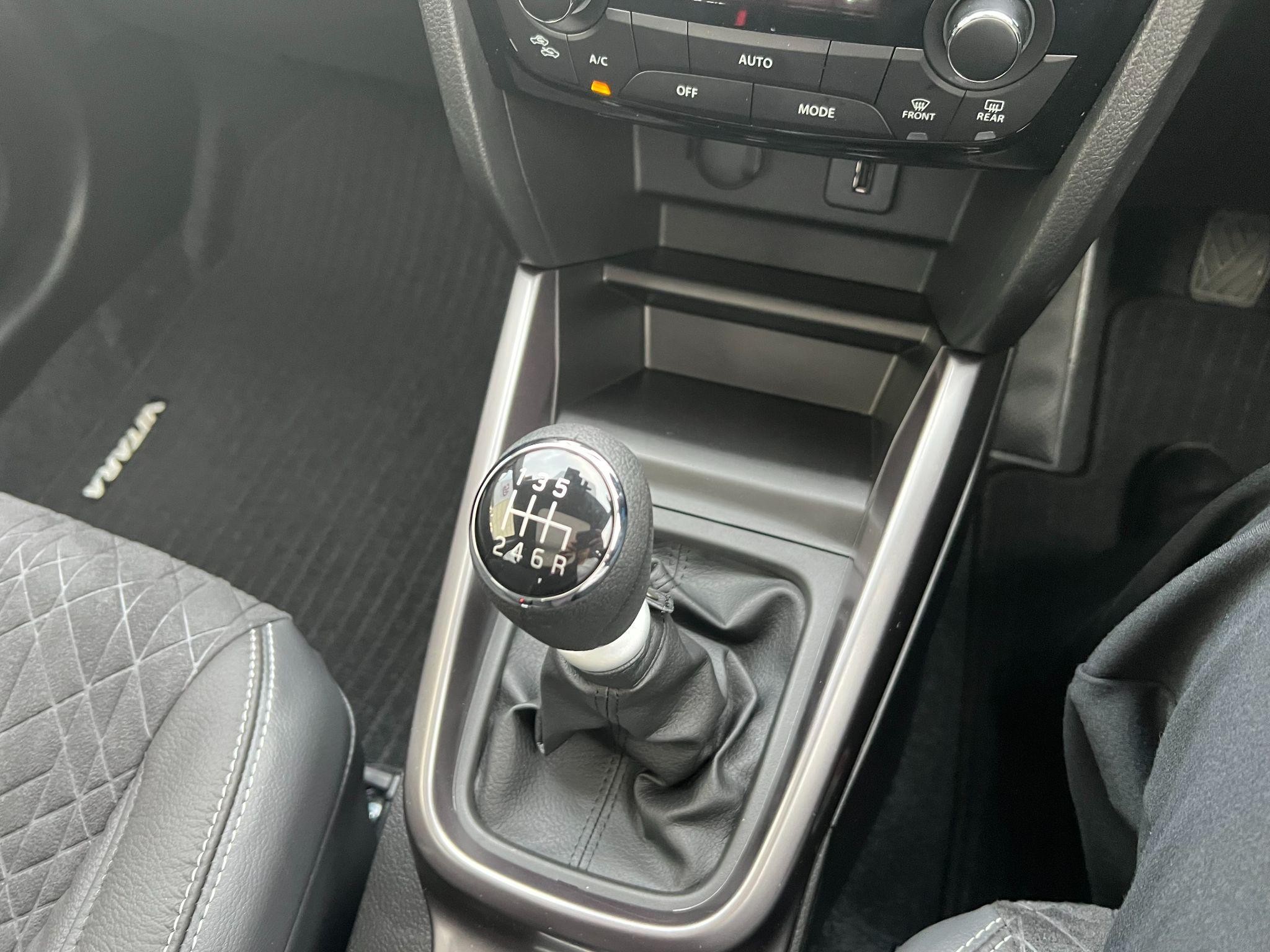 Suzuki Vitara Image 27