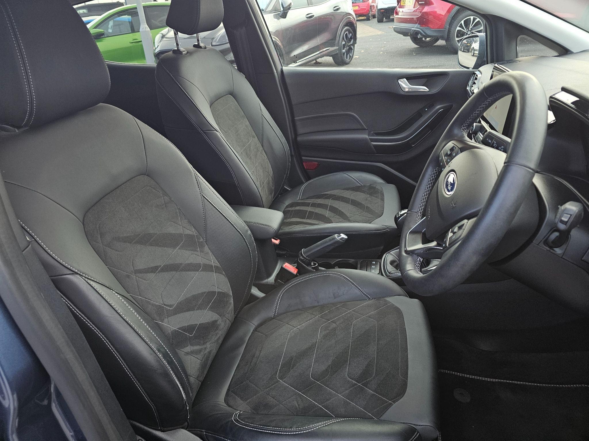 Ford Fiesta Image 10