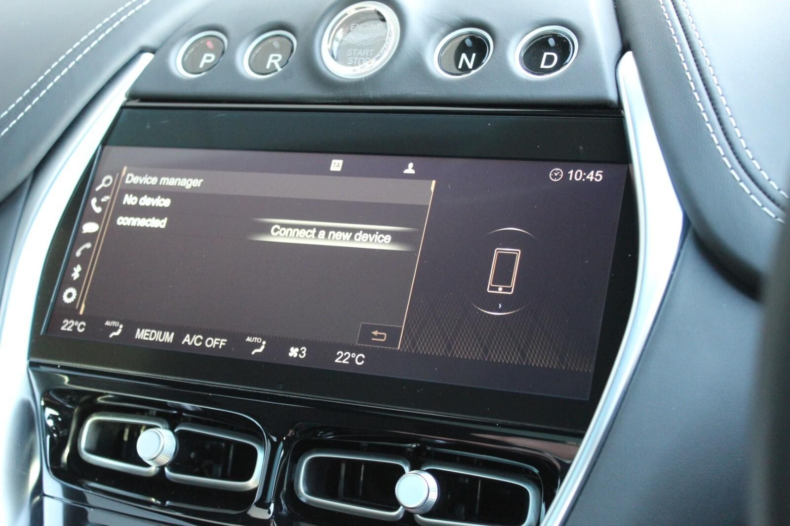 Aston Martin DBX Image 27