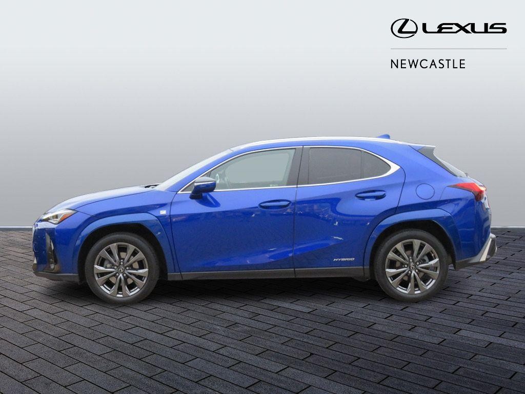 Lexus UX Image 8