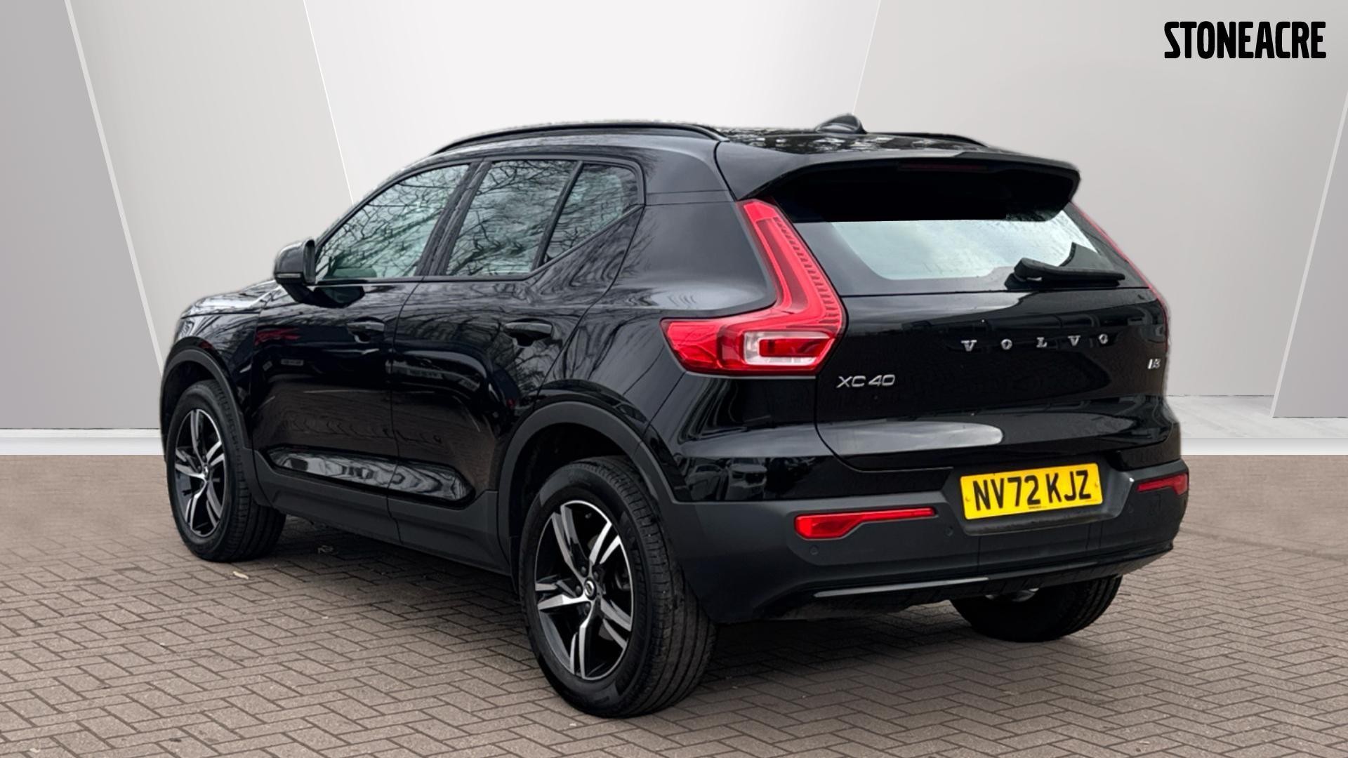 Volvo XC40 Image 2