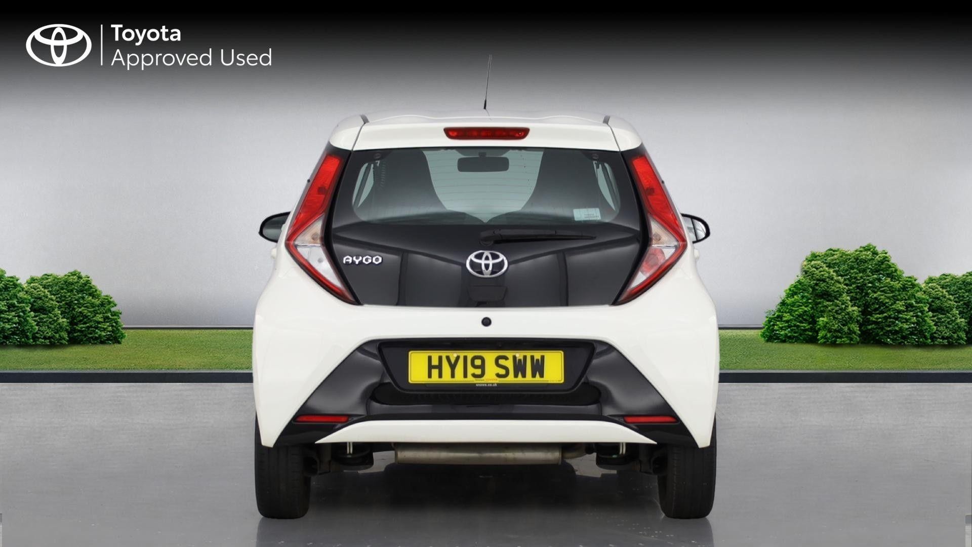 Toyota Aygo Image 6