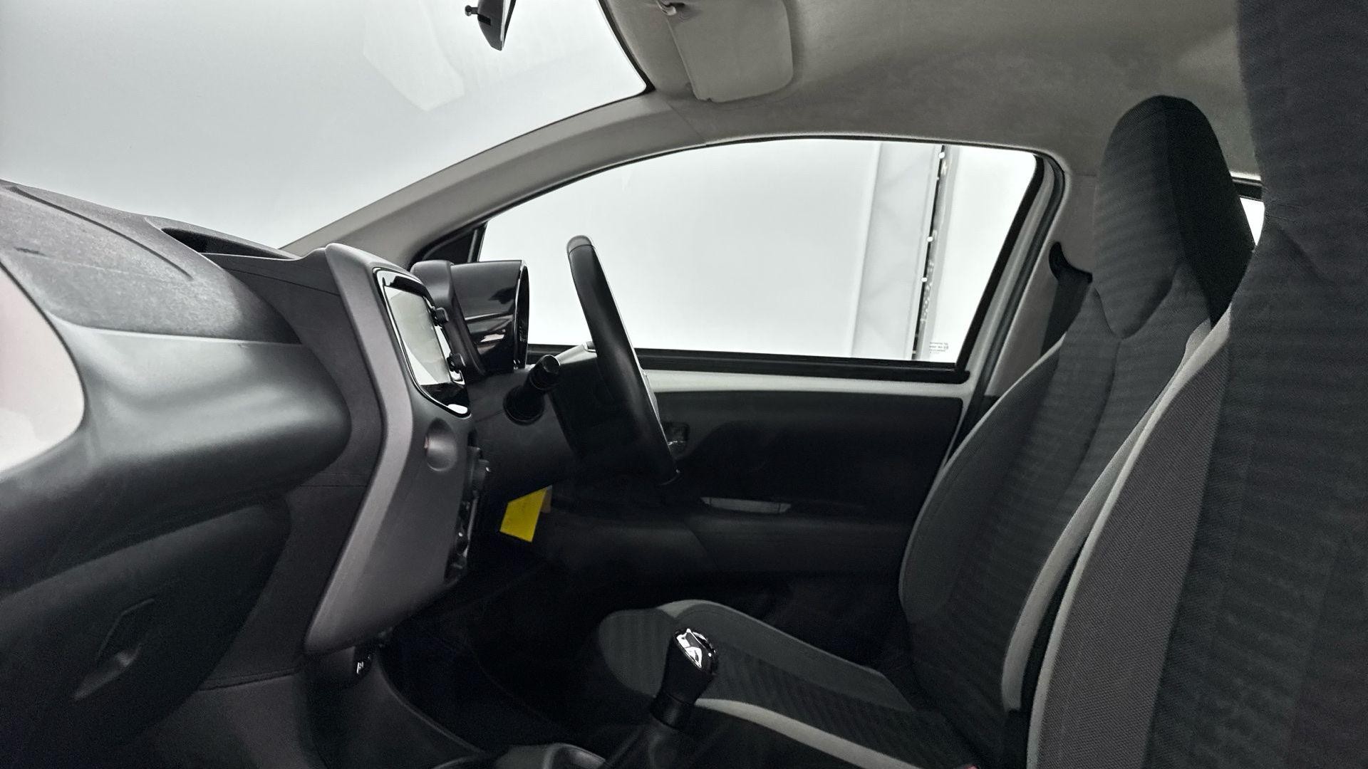 Toyota Aygo Image 17