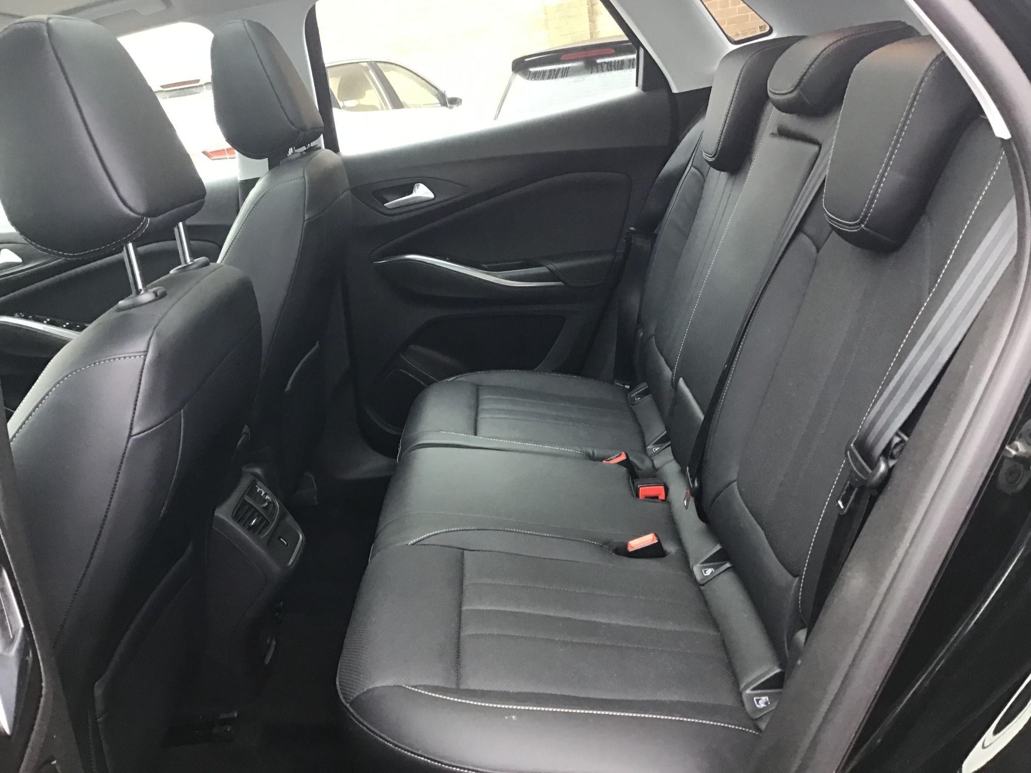 Vauxhall Grandland X Image 11